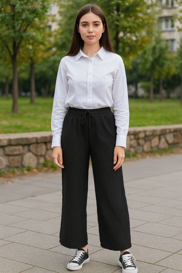 Women’s black wide-leg casual drawstring pants