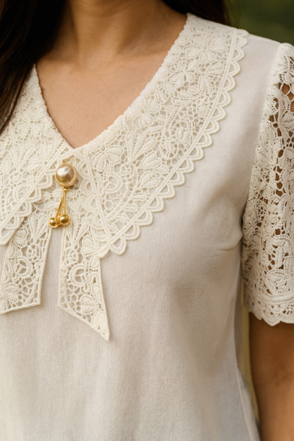 woman wearing Korean lace top with jeans