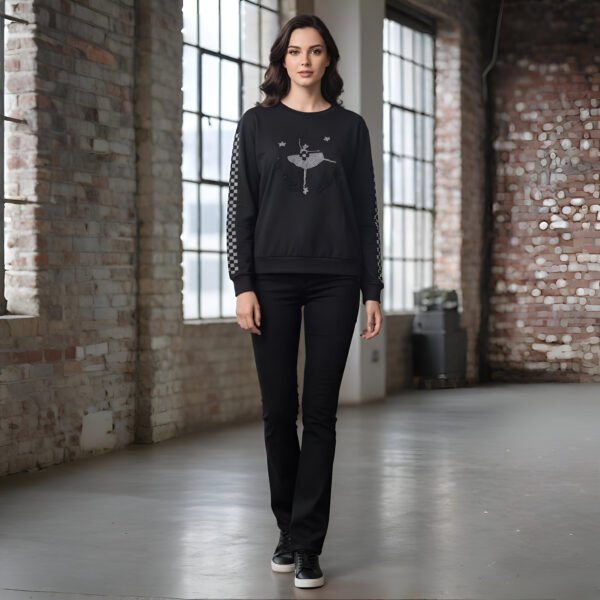 Casual women’s T-shirt in jet black with spark embellishment